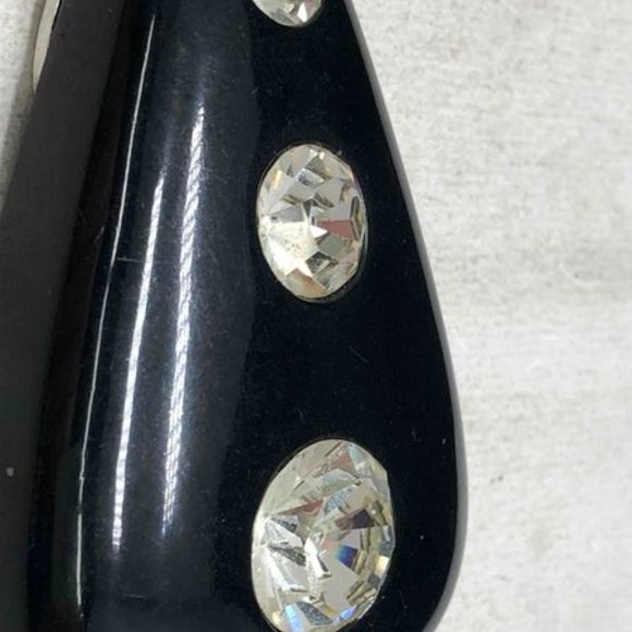 1970s Lanvin Lucite Teardrop Medallion Necklace
